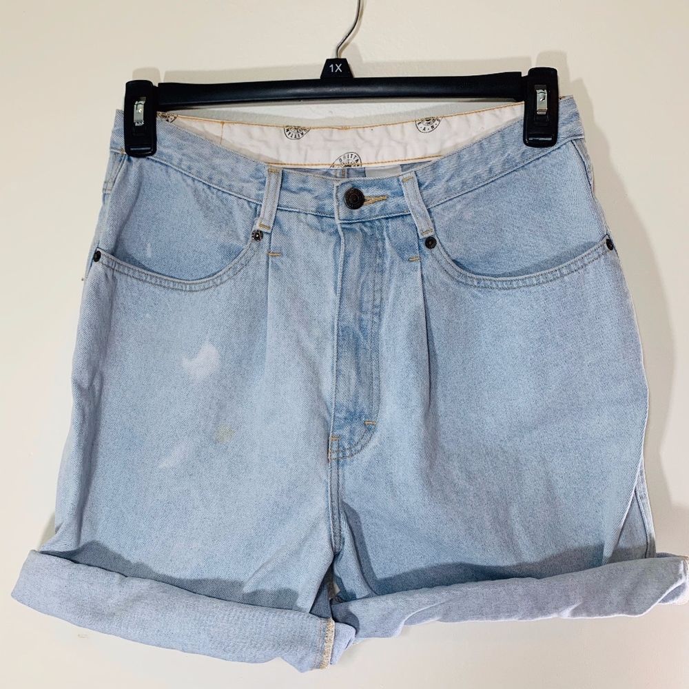 VINTAGE Brittania Light-Wash Distressed Denim Shorts; 14